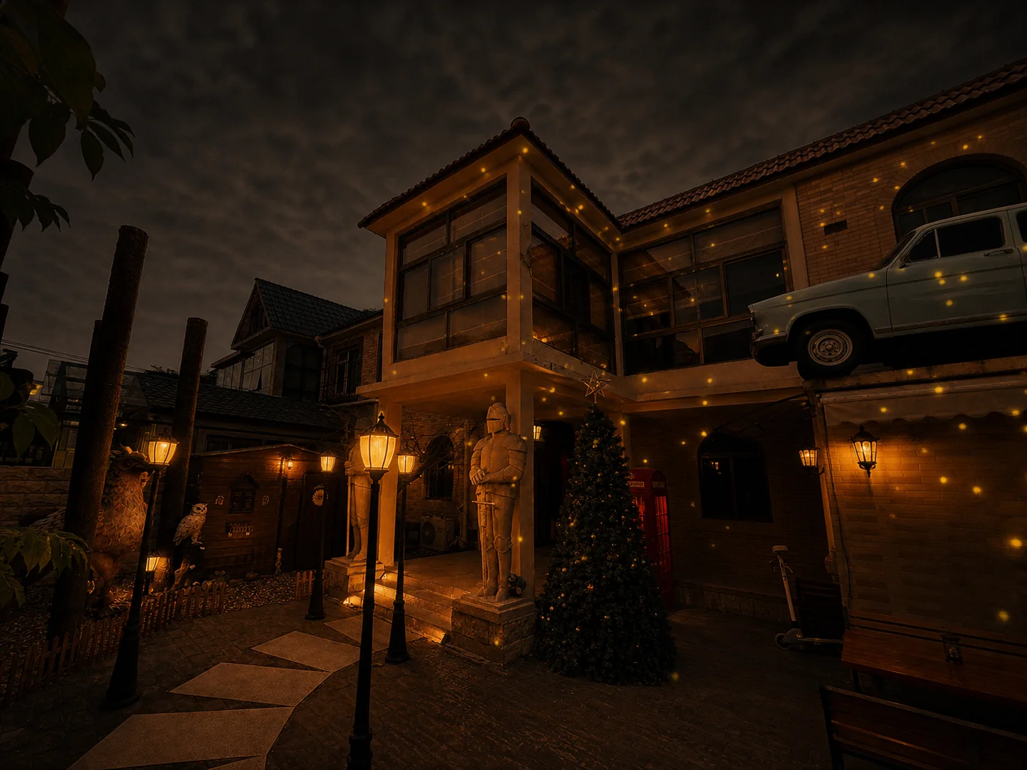 奇奇怪界夜间庭院全景